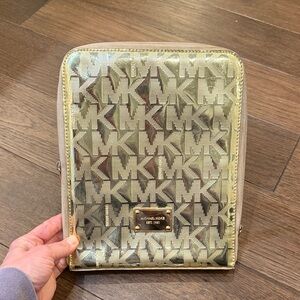 Michael Kors Metallic Logo Tablet Sleeve